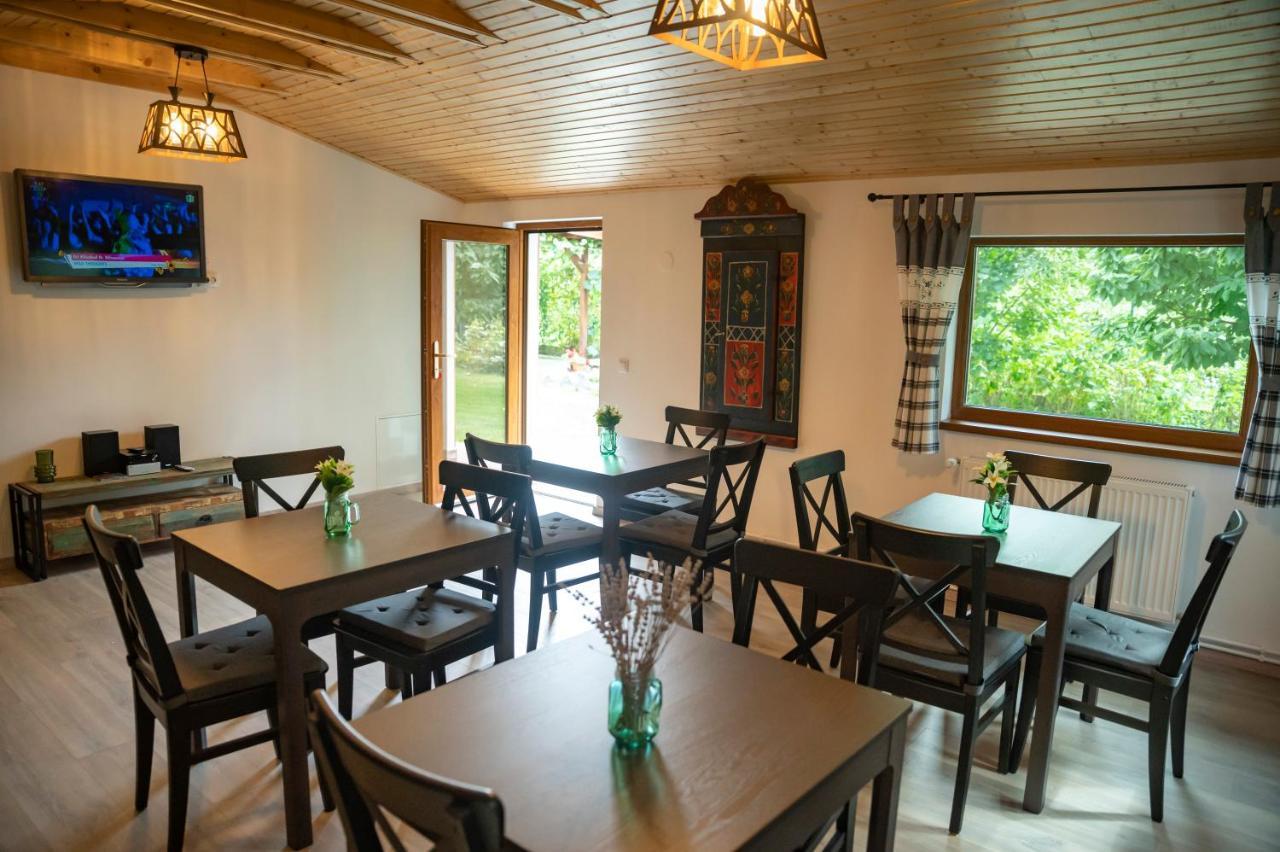 Magda Garden Hotell Cîrţişoara Exteriör bild