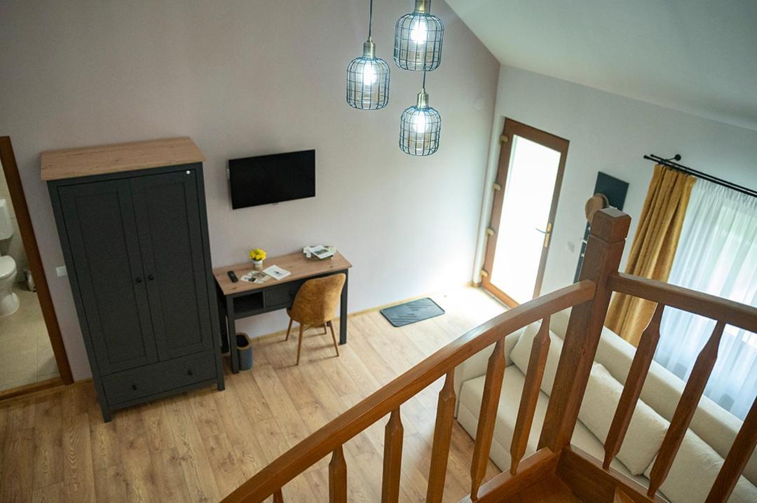 Magda Garden Hotell Cîrţişoara Exteriör bild